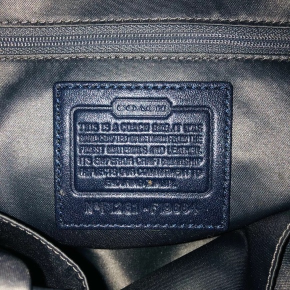 COACH OPTIC METALLIC SIGNATURE COLLECTION BAG - Picture 4 of 5